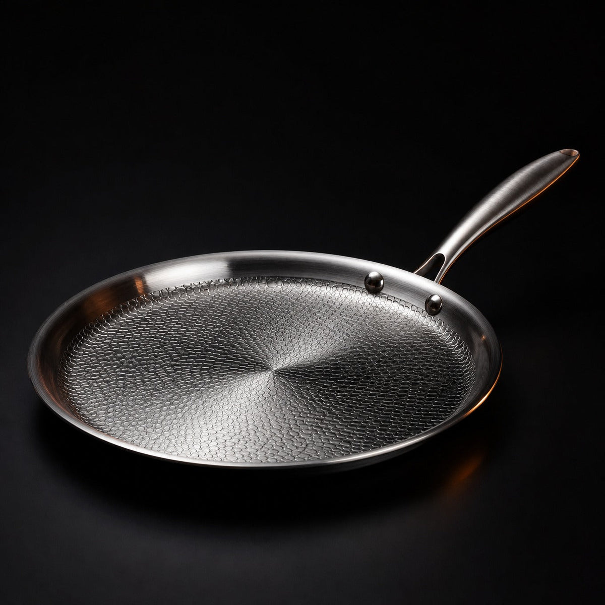 Hand-Hammered Titanium Crêpe Pan